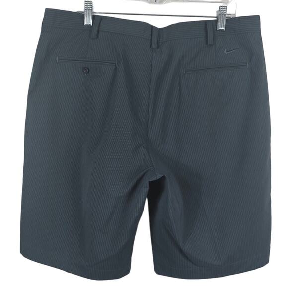 Nike Golf Fit Dry Athletic Gray Pin Stripe Golf Shorts Men's 38 - Picture 2 of 4
